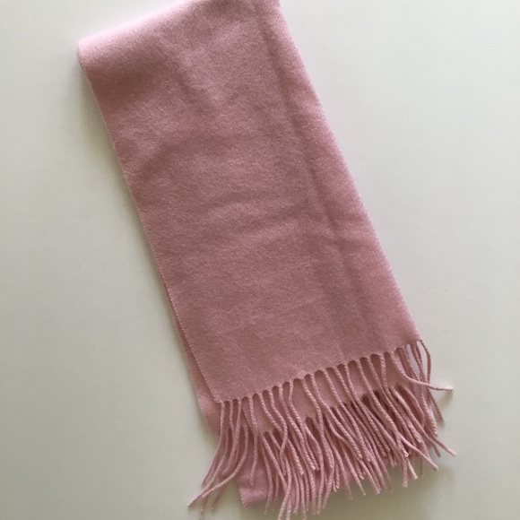 PINK CASHMERE FRINGED SCARF - Picture 5 of 6
